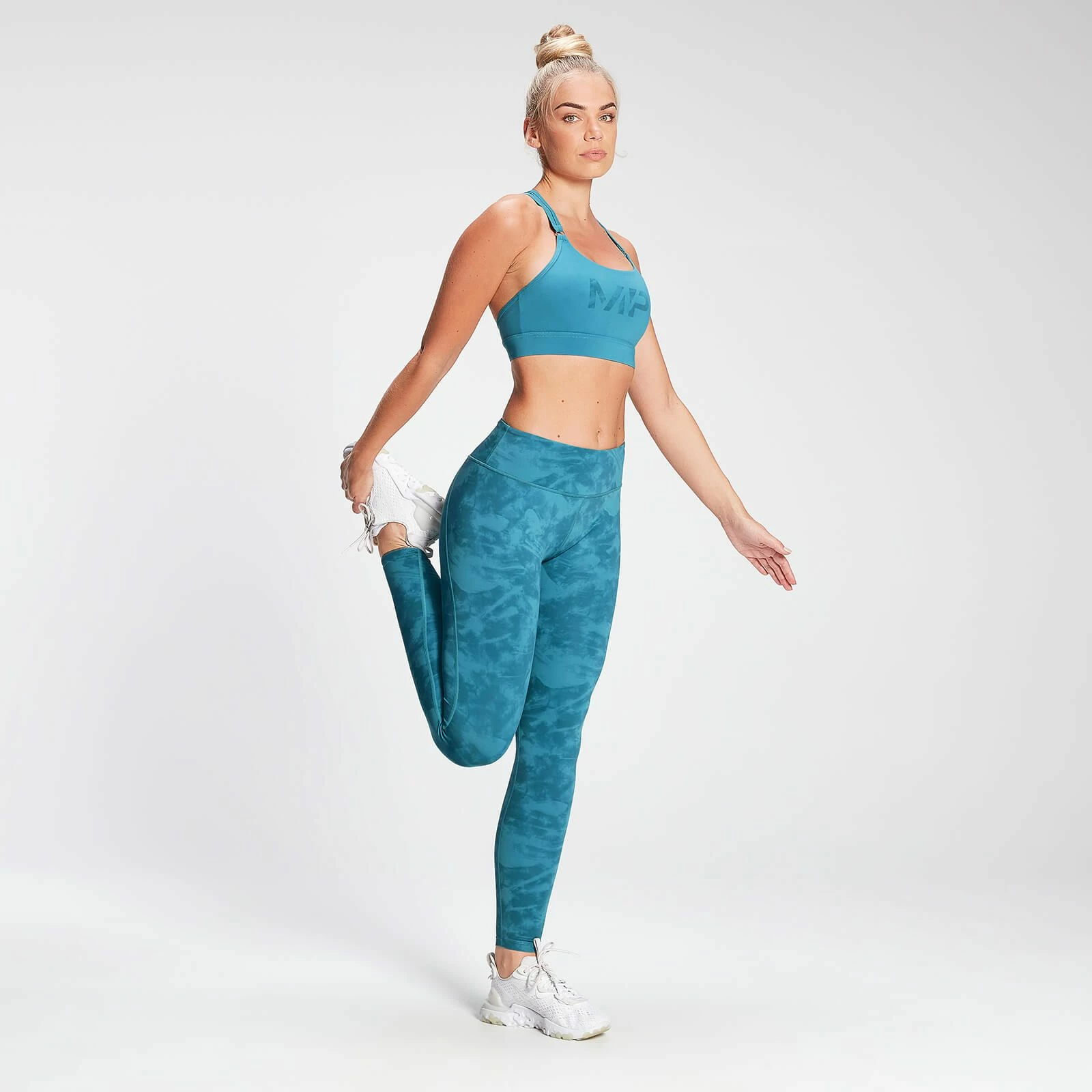 MP Clothing MP Women's Training Racer Back Sports Bra - Blue 3 MP Clothing MP Women's Training Racer Back Sports Bra - Blue - Image 3