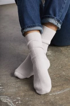 Loop Cashmere Cashmere Sock in Ballet Pink