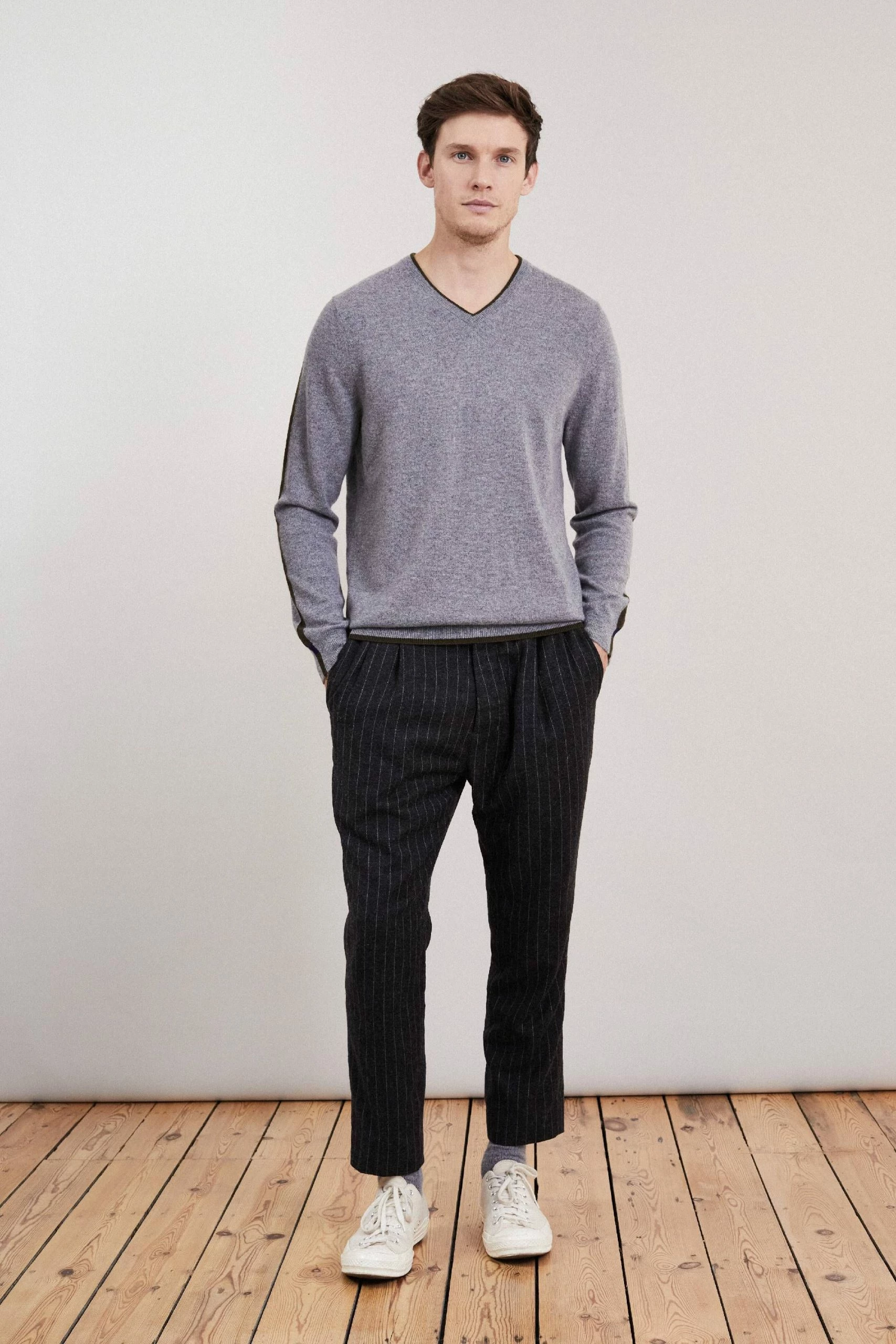 Loop Cashmere Mens Cashmere V Neck Sweater in Derby - Grey 1 Loop Cashmere Mens Cashmere V Neck Sweater in Derby - Grey